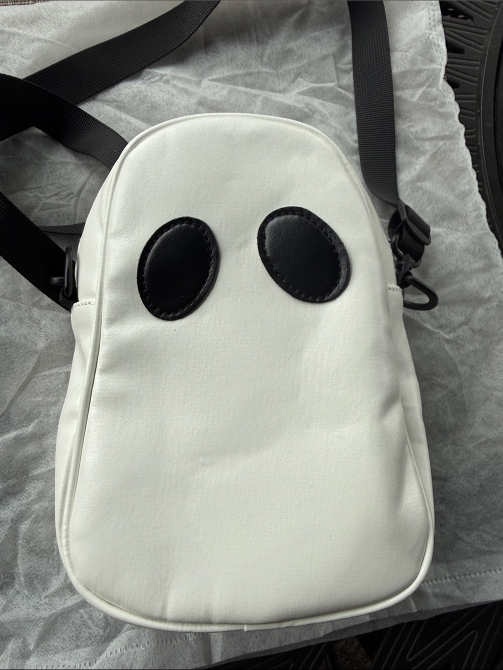 Ghost Crossbody Bag - Halloween PU leather Design - Picture 7 of 7